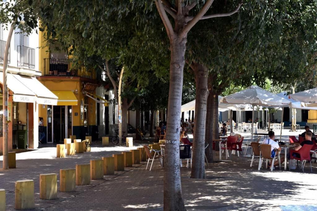 Alameda De Hercules, Gate Of Seville Center Εξωτερικό φωτογραφία