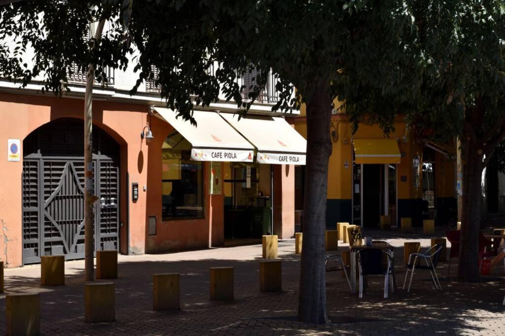 Alameda De Hercules, Gate Of Seville Center Εξωτερικό φωτογραφία